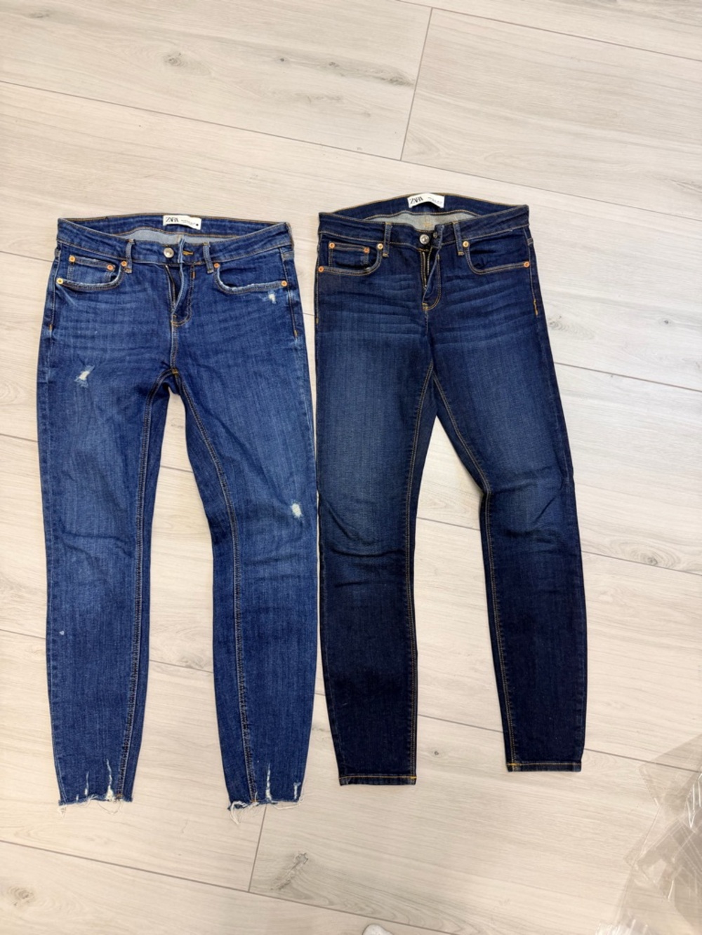 Zara Skinny Jeans 2 Pair BUNDLE Size 6 Medium & Dark Wash Raw Hem Casual Chic